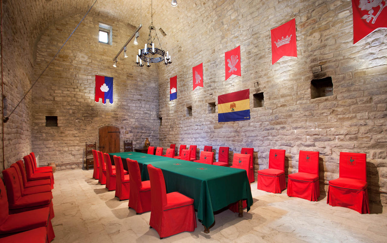 Castello Di Magrano Pensionat Carbonesca Eksteriør billede