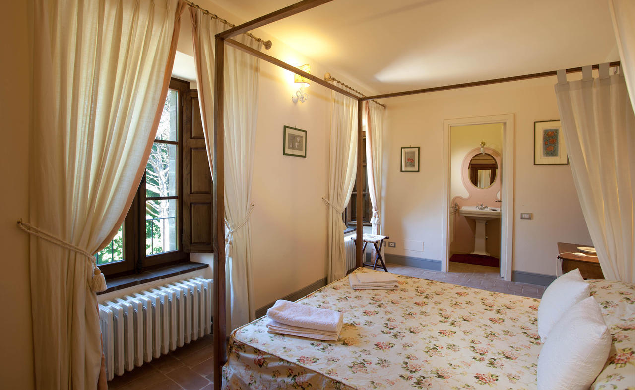 Castello Di Magrano Pensionat Carbonesca Eksteriør billede